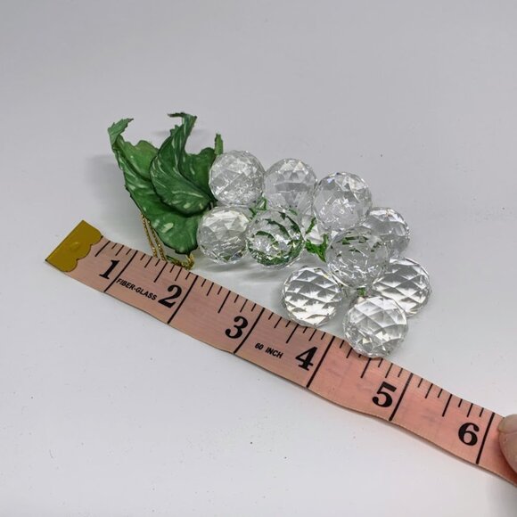Vintage Crystal Grapes | Hollywood Regency | Mid Century Decor | Lucite Fruit - Picture 3 of 13